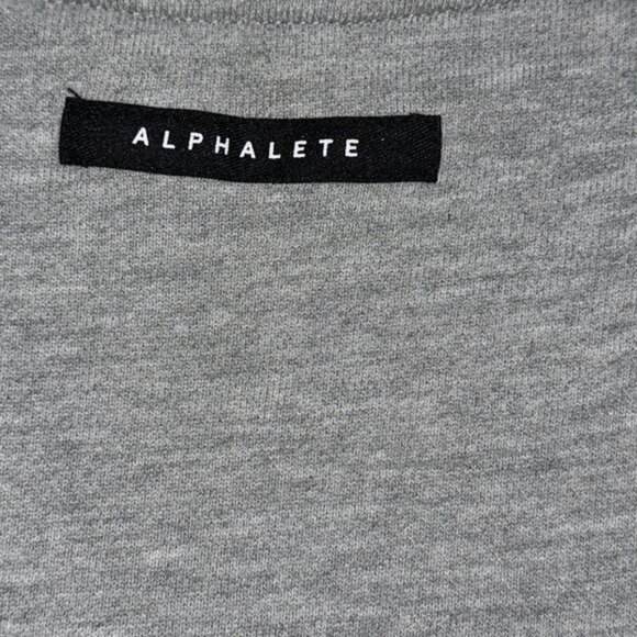 Alphalete XL Gray Distressed T-Shirt Cotton Blend Unisex - Picture 4 of 6